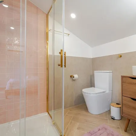 Premium Center Essence Apartment's - Walk Everywhere Apartamento Coimbra