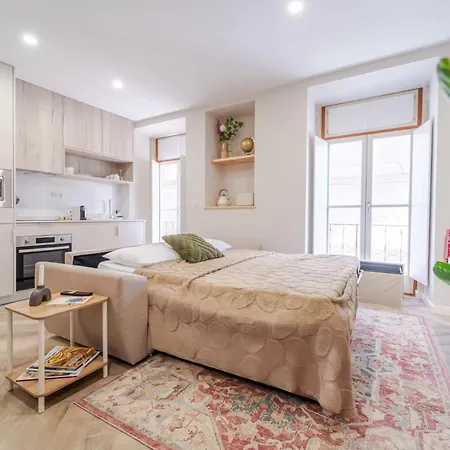 Premium Center Essence Apartment's - Walk Everywhere Daire Coimbra
