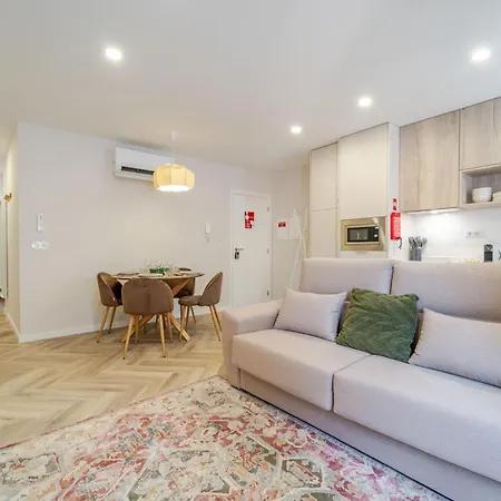 Premium Center Essence Apartment's - Walk Everywhere * Coimbra
